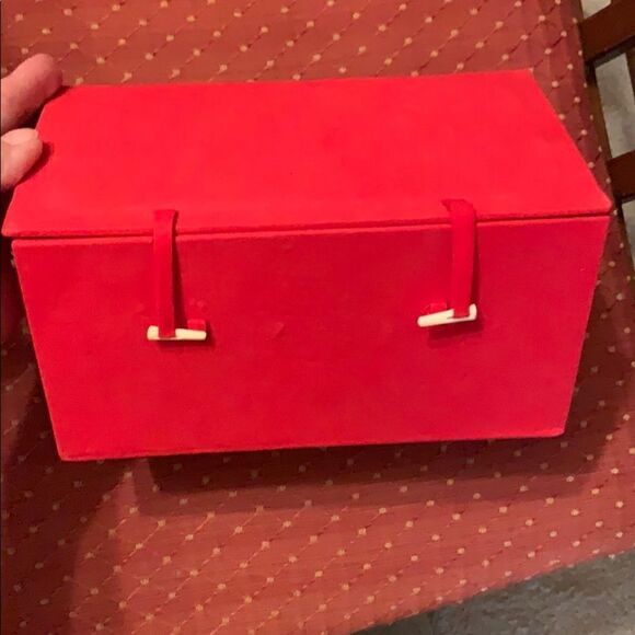 Vtg Treasured Visions Madonna & Child painted egg - Picture 7 of 8